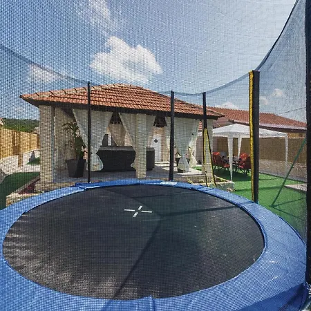 펜션 Two-bedroom In Sukošan