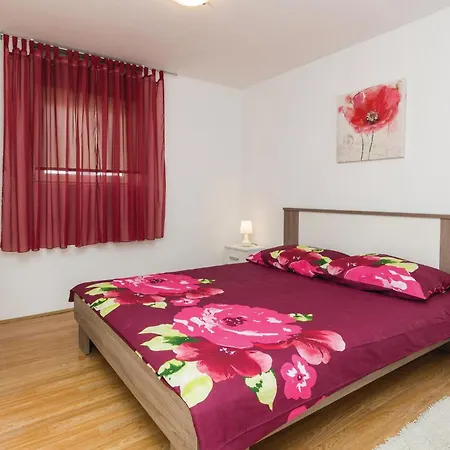 Casa vacanze Two-bedroom In *